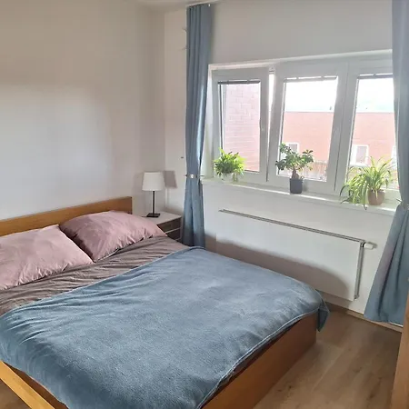 Modrany Flat For Weekly Apartment